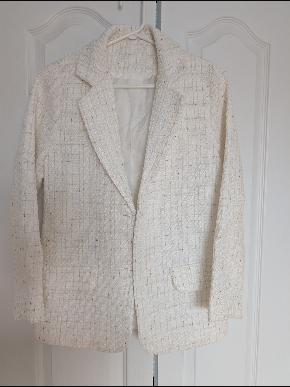 Cream Tweed Blazer with Subtle Gold Thread